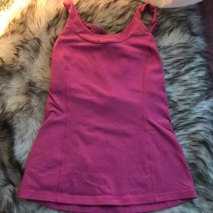 Lululemon 4 pink enhearten tank